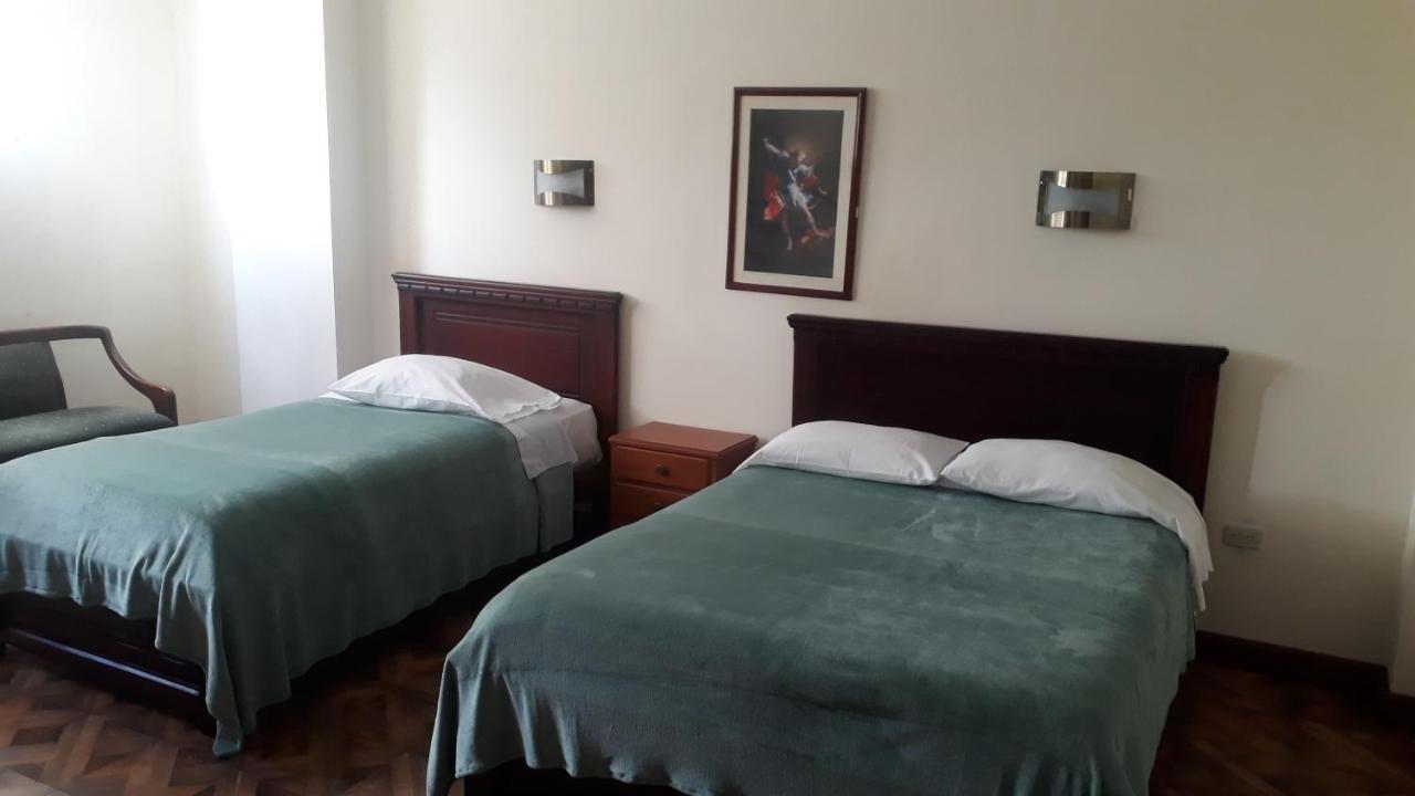 El Cardenal Hotel โลจา ภายนอก รูปภาพ