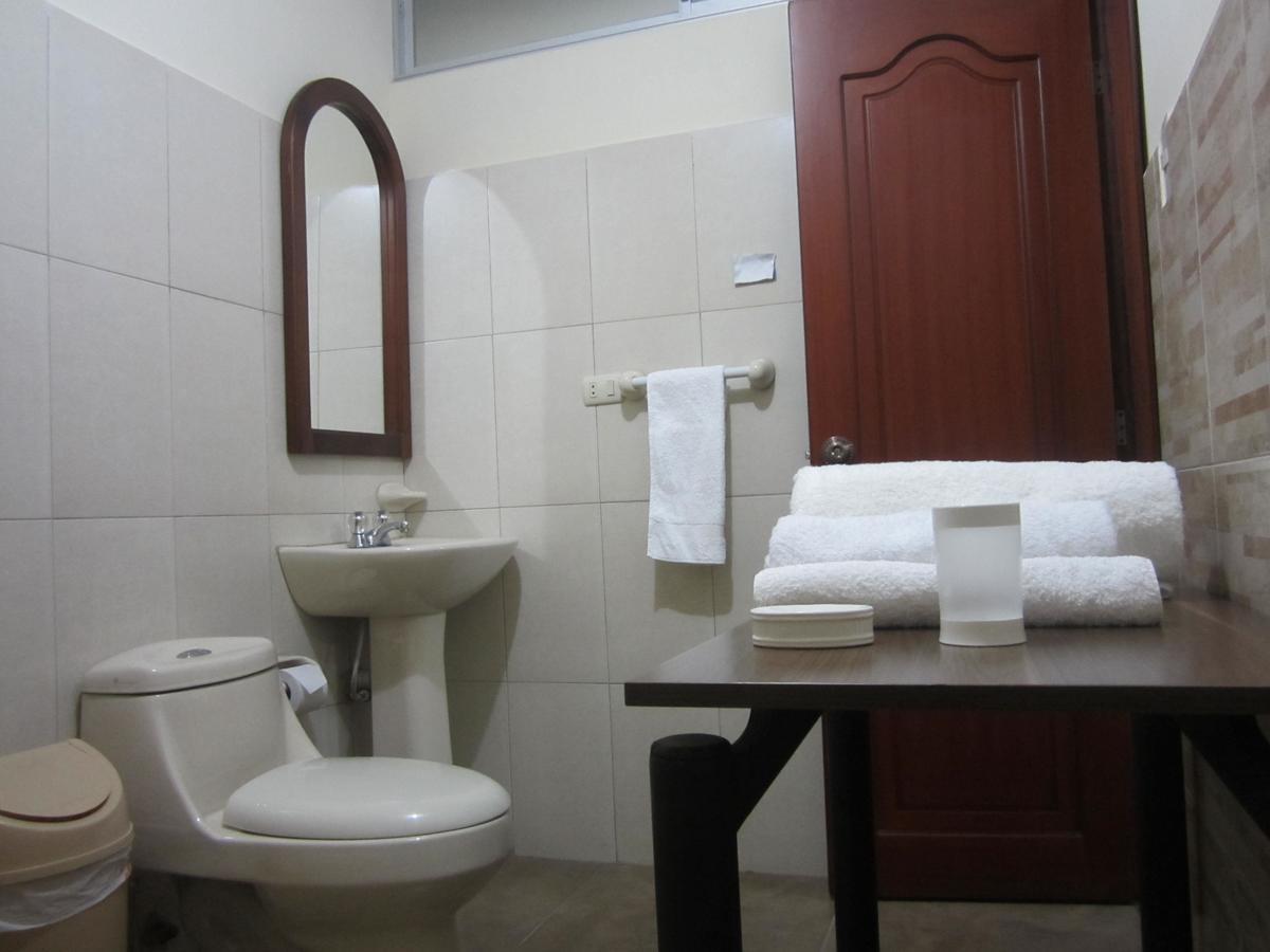 El Cardenal Hotel โลจา ภายนอก รูปภาพ